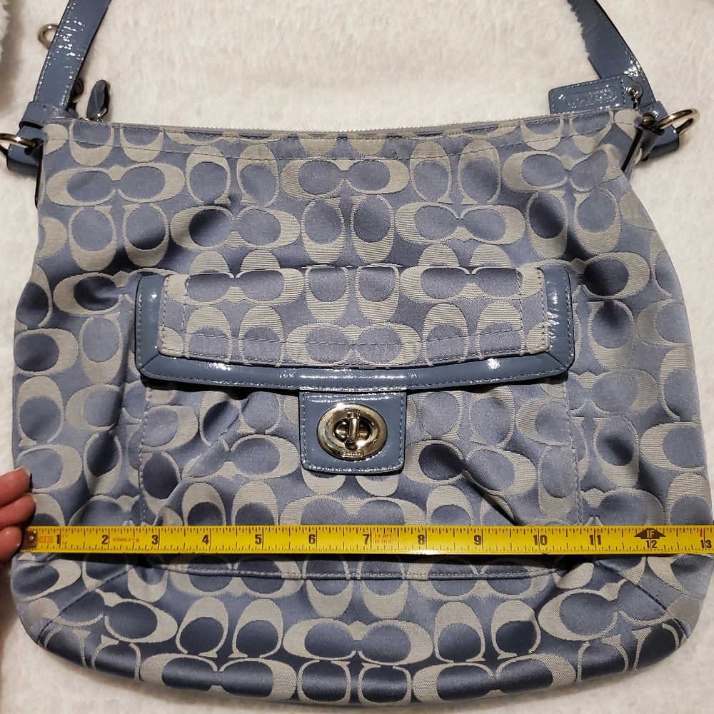 Coach purse - Picture 10 of 10
